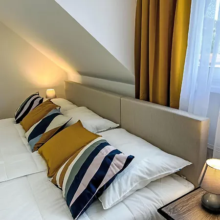 Mina By Interhome Velden am Woerthersee