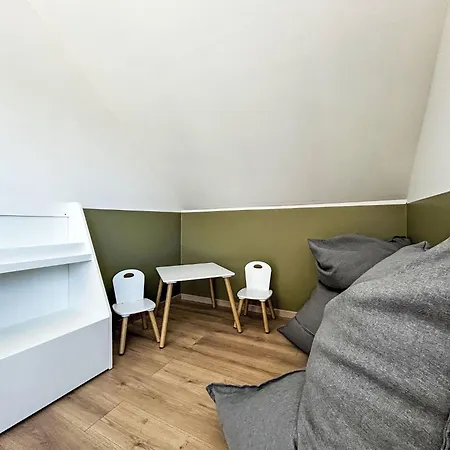 Mina By Interhome Velden am Woerthersee